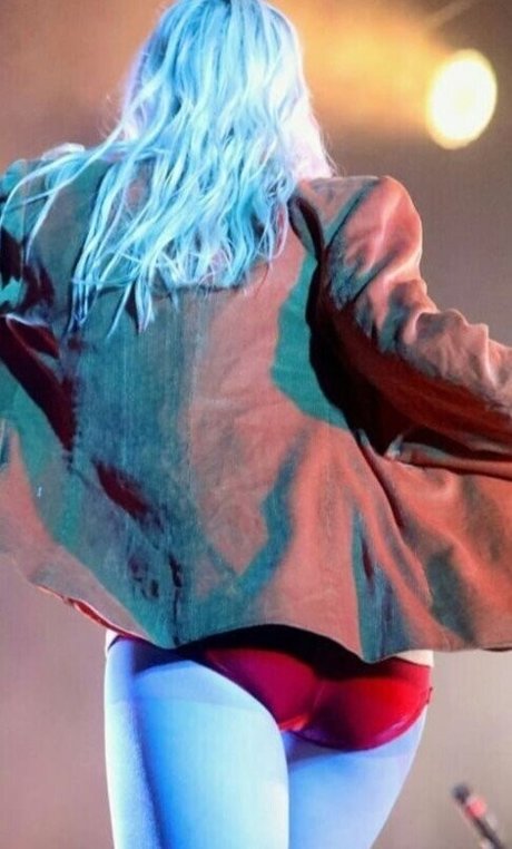 Photo nue de fuite OnlyFans de Hayley Williams