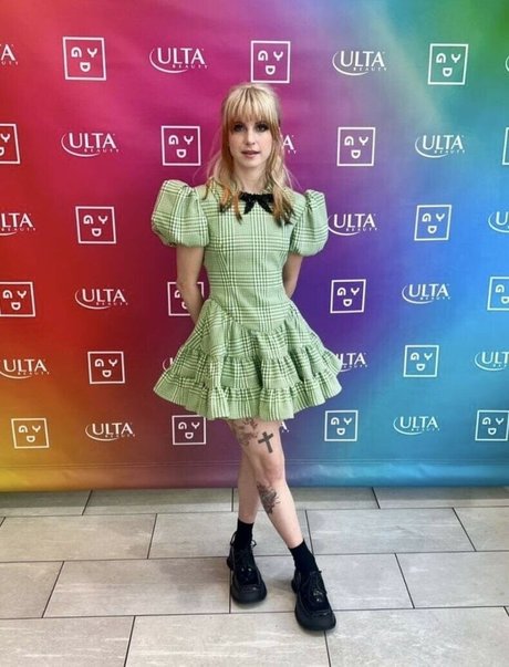 Photo nue de fuite OnlyFans de Hayley Williams