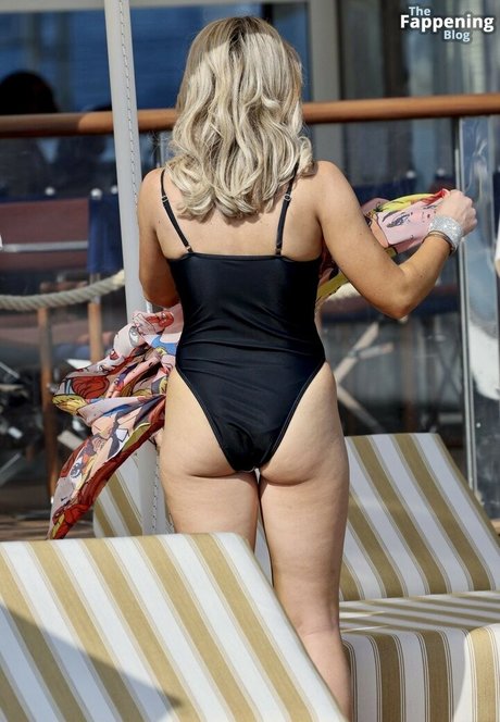 Tallia Storm