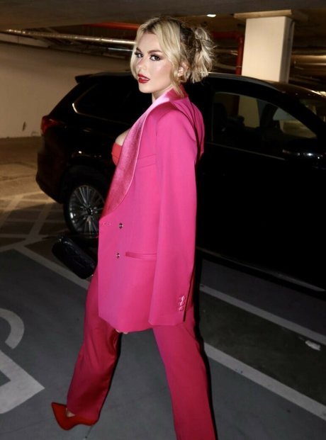 Tallia Storm