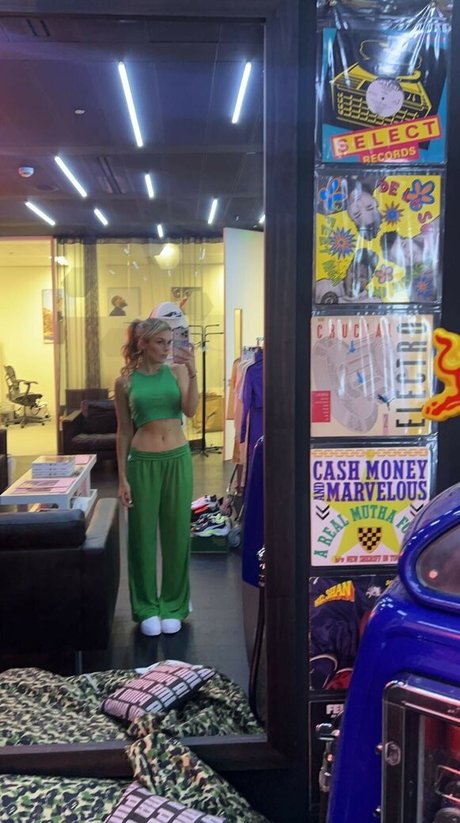 Tallia Storm