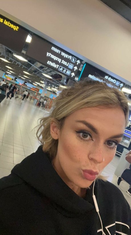 Tallia Storm