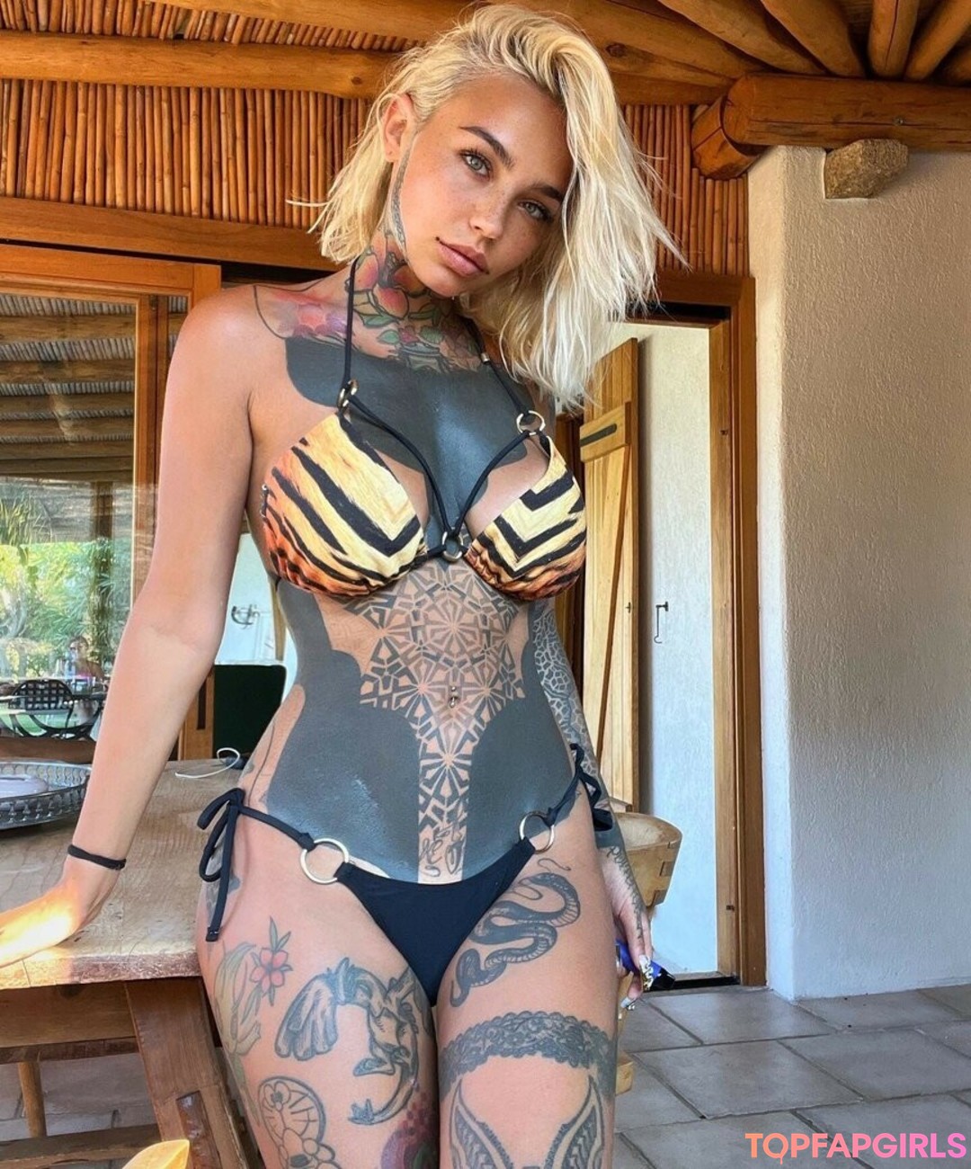 Photo nue de fuite OnlyFans de Fishball Suicide #1216