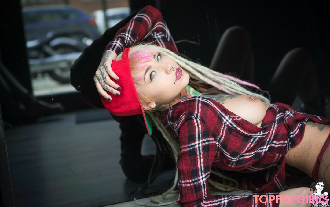Photo nue de fuite OnlyFans de Fishball Suicide #1575