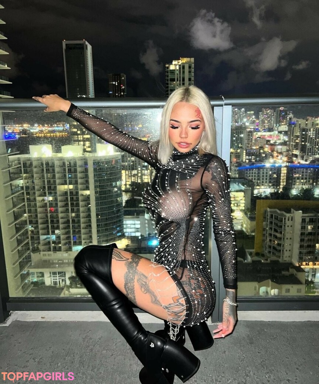 Photo nue de fuite OnlyFans de Fishball Suicide #1677