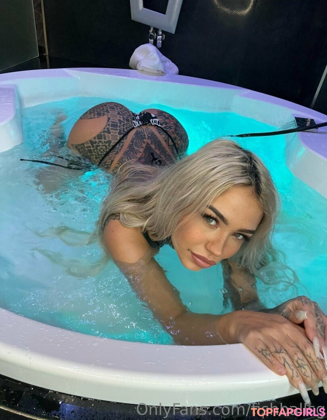 Photo nue de fuite OnlyFans de Fishball Suicide #1816