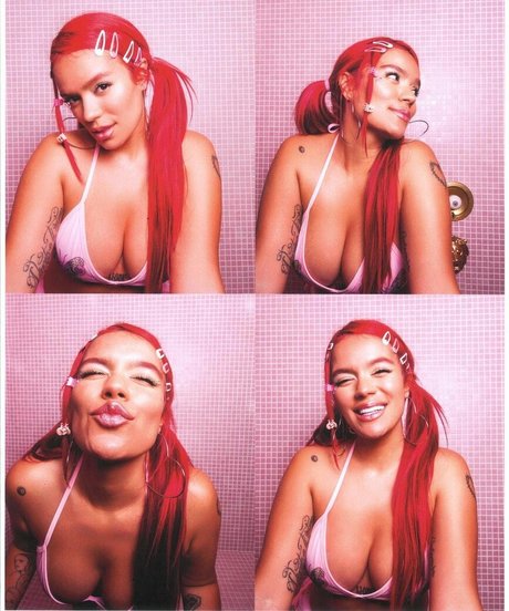 Photo nue de fuite OnlyFans de Karol G