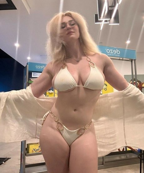Photo nue de fuite OnlyFans de Chloethehokage