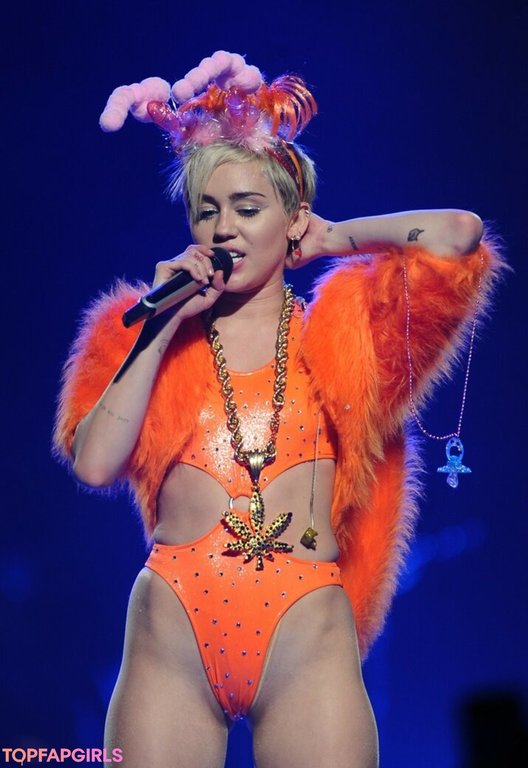 Photo nue de fuite OnlyFans de Miley Cyrus #1266