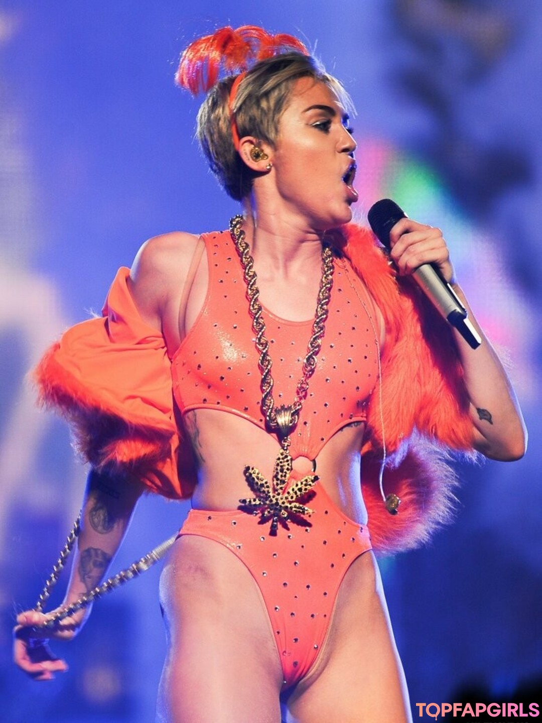 Photo nue de fuite OnlyFans de Miley Cyrus #1270