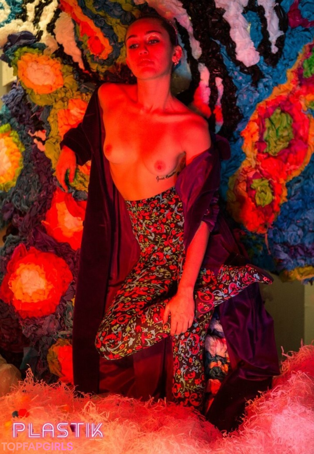 Photo nue de fuite OnlyFans de Miley Cyrus #1435