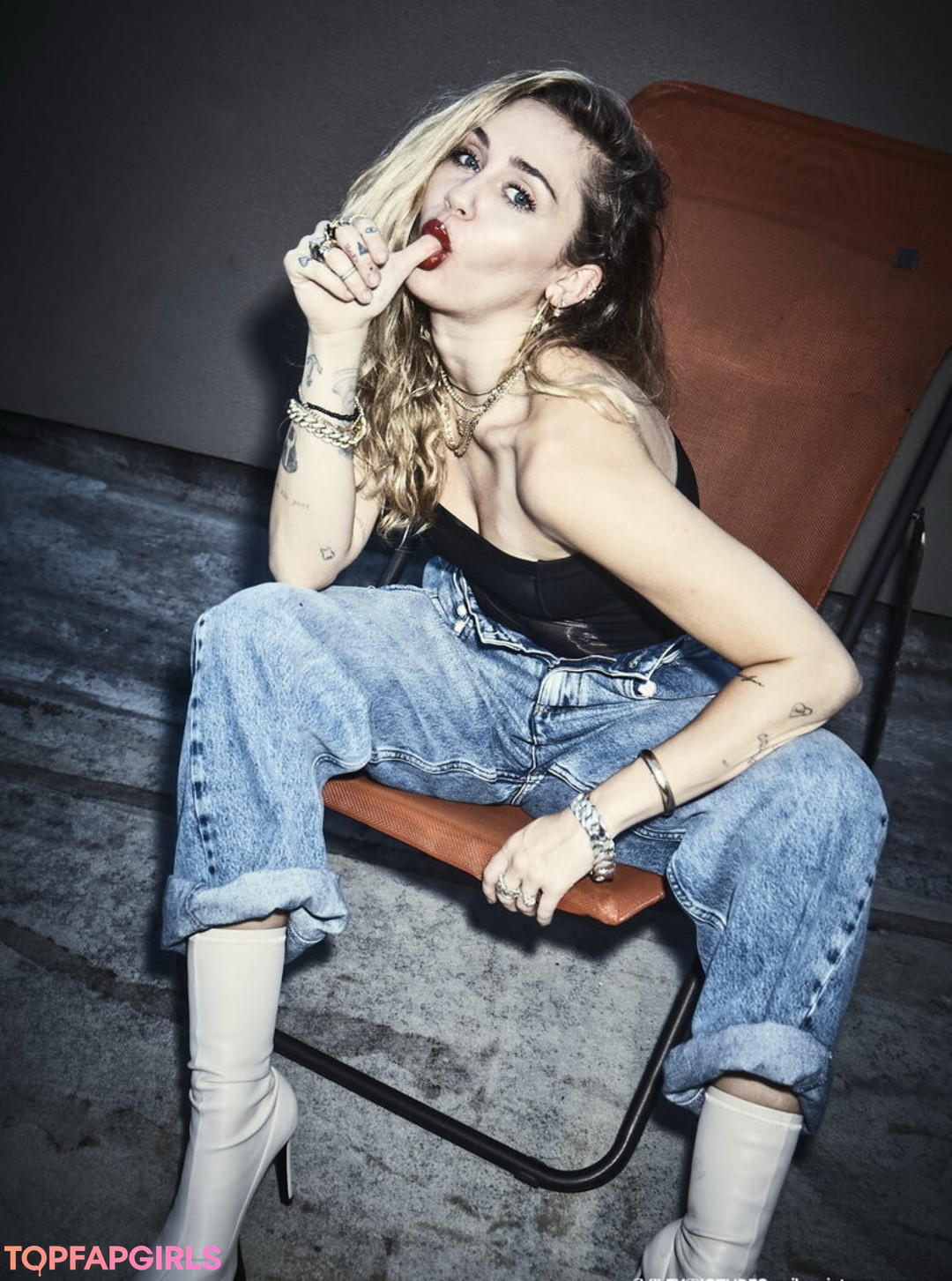 Photo nue de fuite OnlyFans de Miley Cyrus #1685