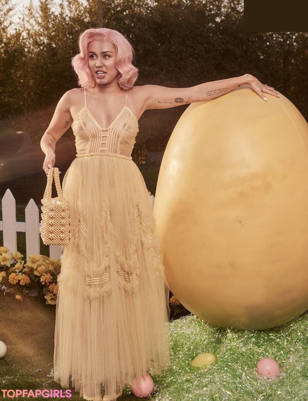 Photo nue de fuite OnlyFans de Miley Cyrus #1871