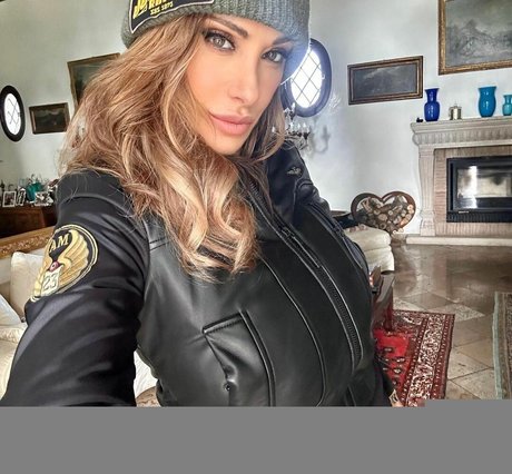 Photo nue de fuite OnlyFans de Sabrina Salerno