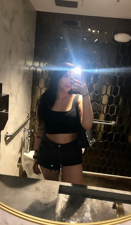Yourfutureexwifey