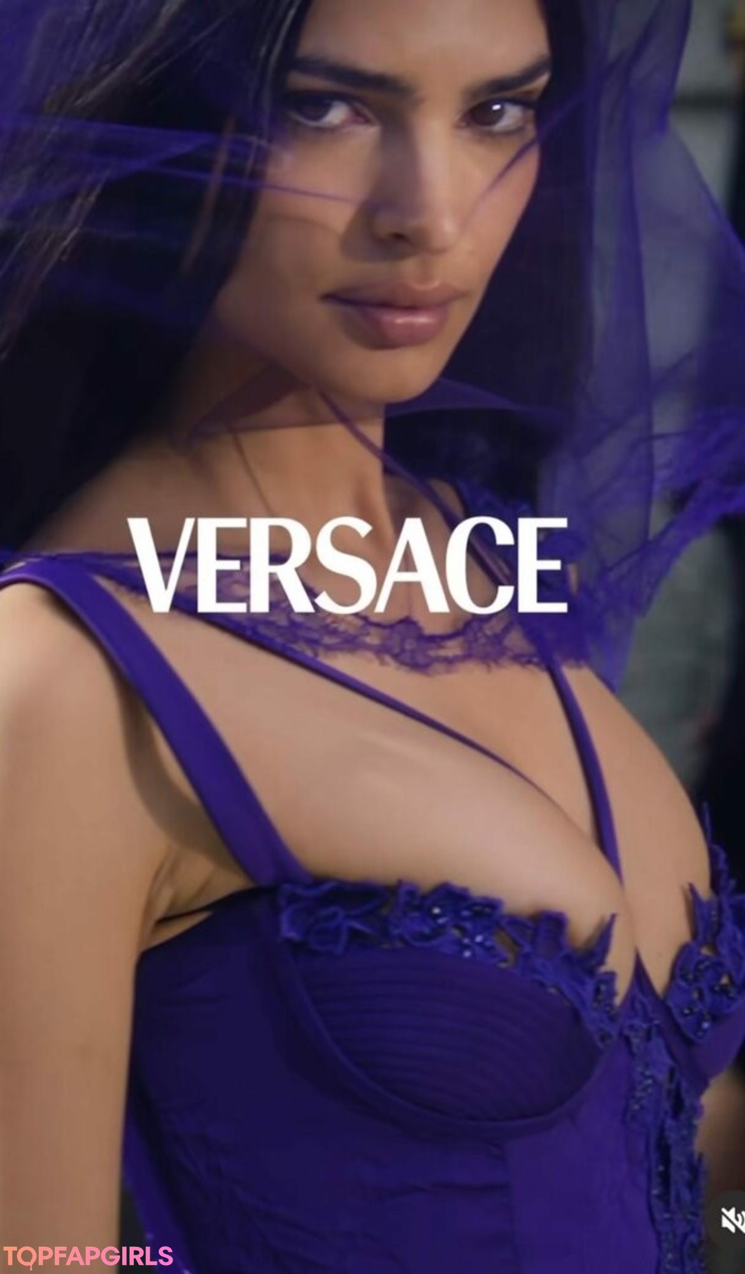 Photo nue de fuite OnlyFans de Emily Ratajkowski #1273
