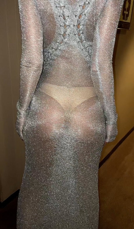 Emily Ratajkowski