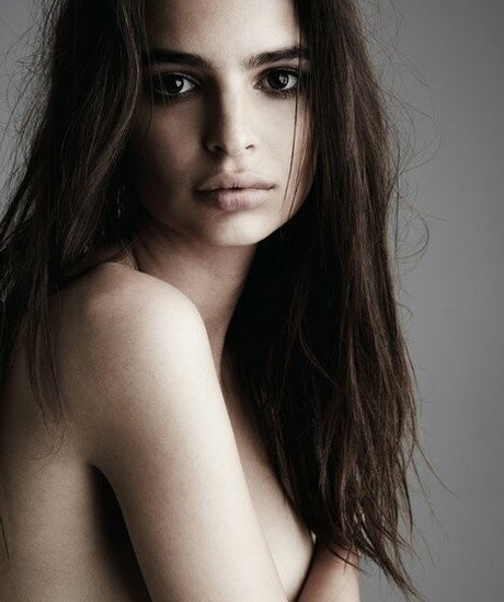 Emily Ratajkowski
