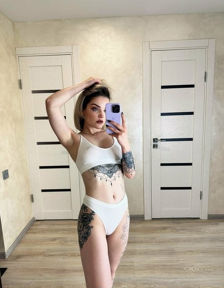 Carolxxx