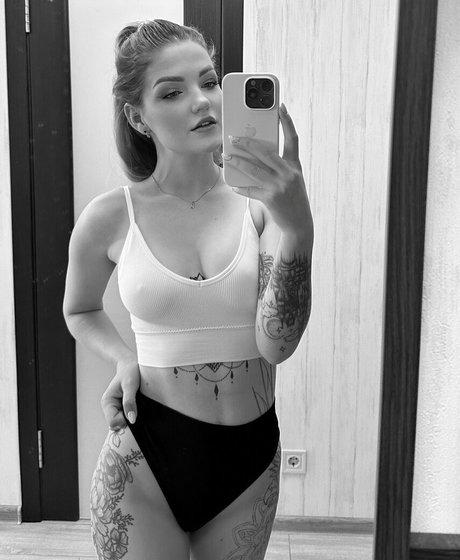 Carolxxx