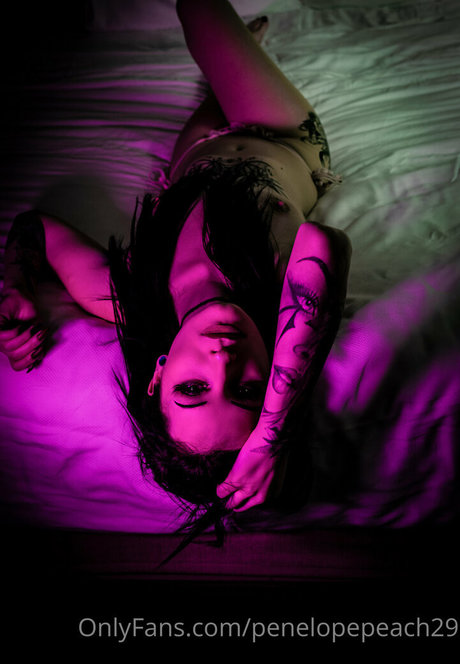 Photo nue de fuite OnlyFans de Penelopepeach29