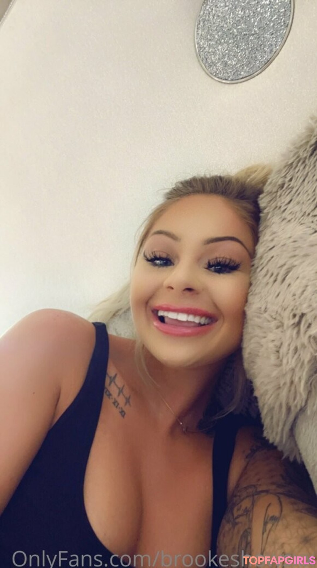 Photo nue de fuite OnlyFans de Brookeshowsxx #1596