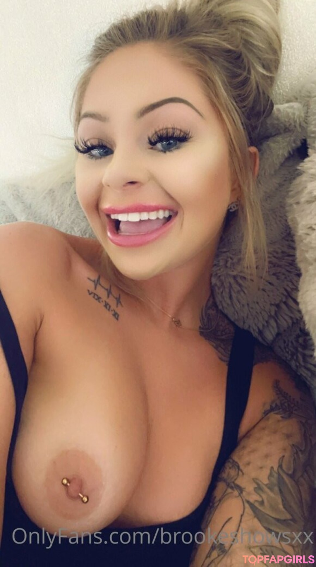 Photo nue de fuite OnlyFans de Brookeshowsxx #1605