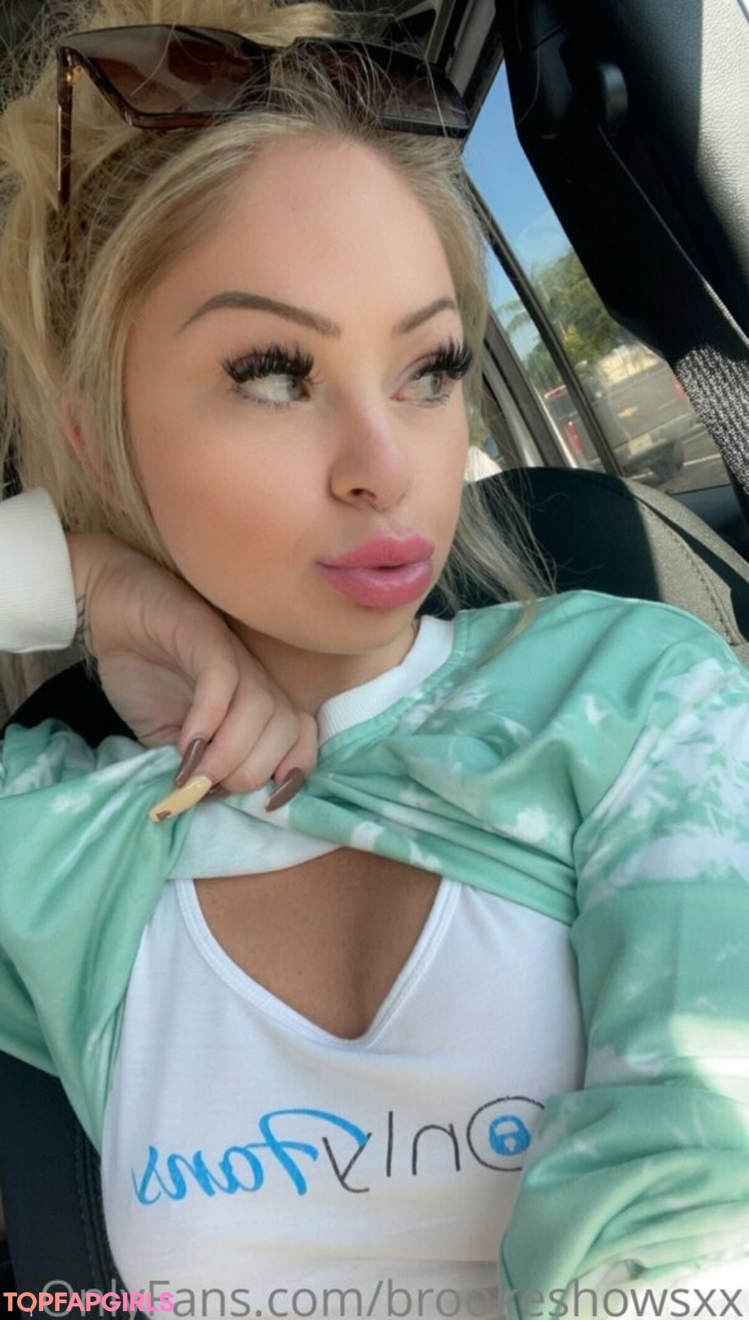 Photo nue de fuite OnlyFans de Brookeshowsxx #1782