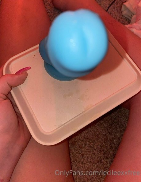 Photo nue de fuite OnlyFans de Lecileexxfree