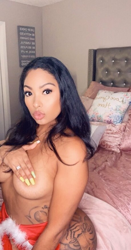 Photo nue de fuite OnlyFans de Sashasfree