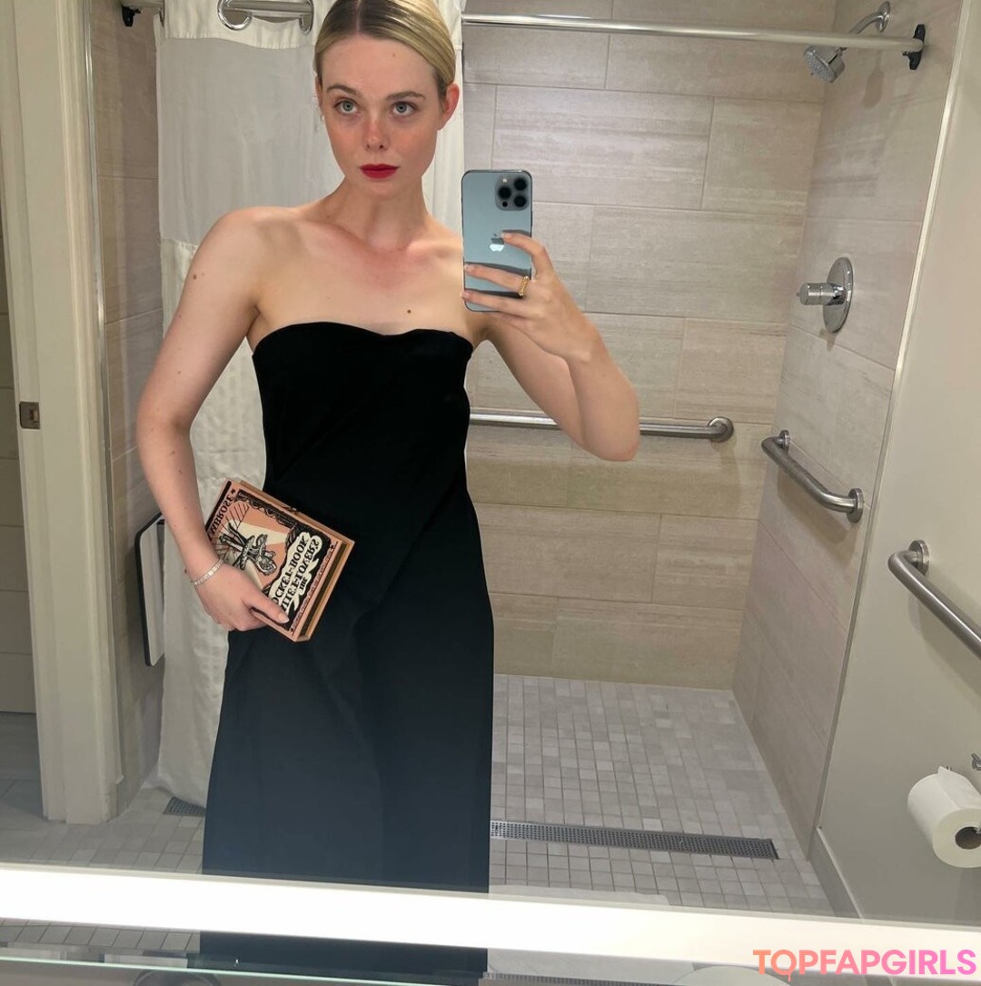 Photo nue de fuite OnlyFans de Elle Fanning #1181