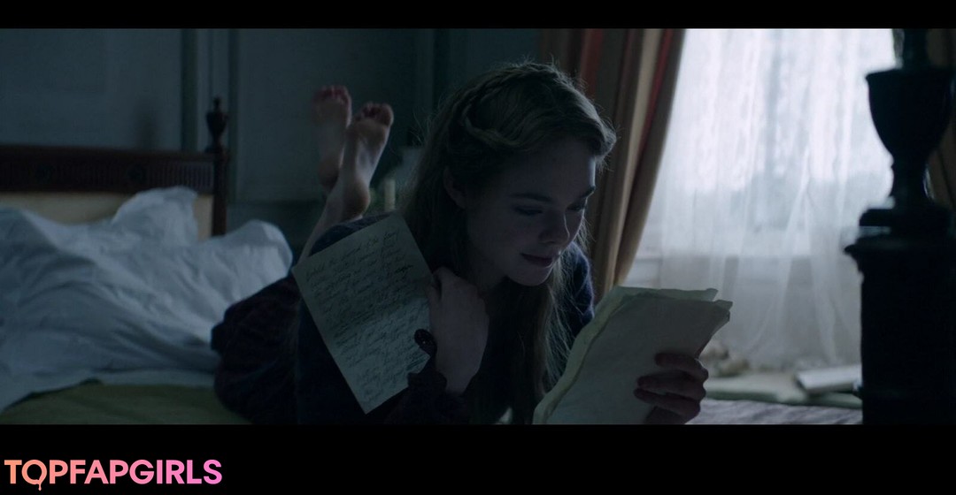 Photo nue de fuite OnlyFans de Elle Fanning #1211