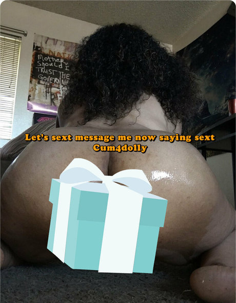 Cum4dolly