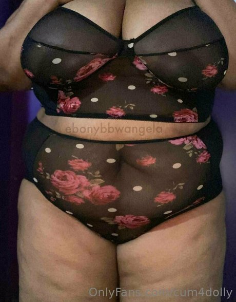 Cum4dolly