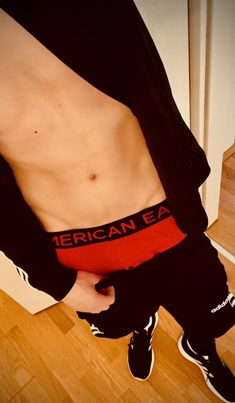 Satin_boys_tc