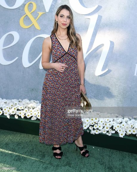 Laura Bailey