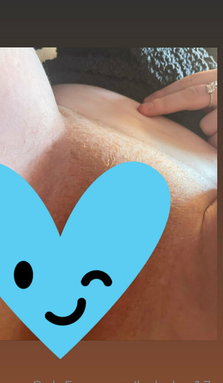 Photo nue de fuite OnlyFans de Babylou17x
