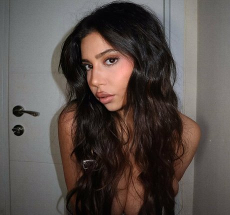 Coral Sharon