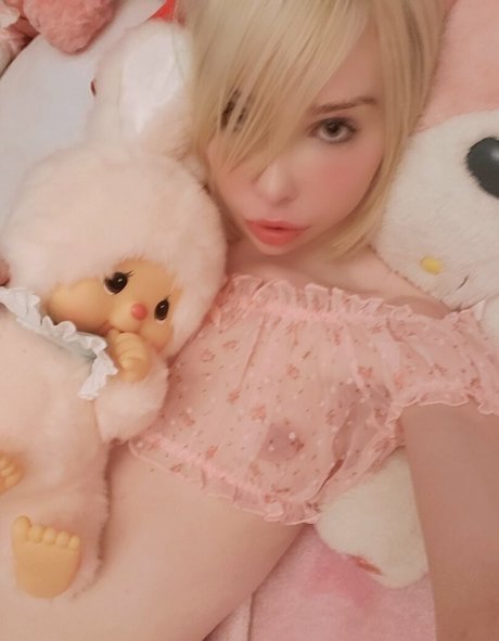 Sarina Valentina