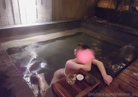 Photo nue de fuite OnlyFans de Milkpinksia
