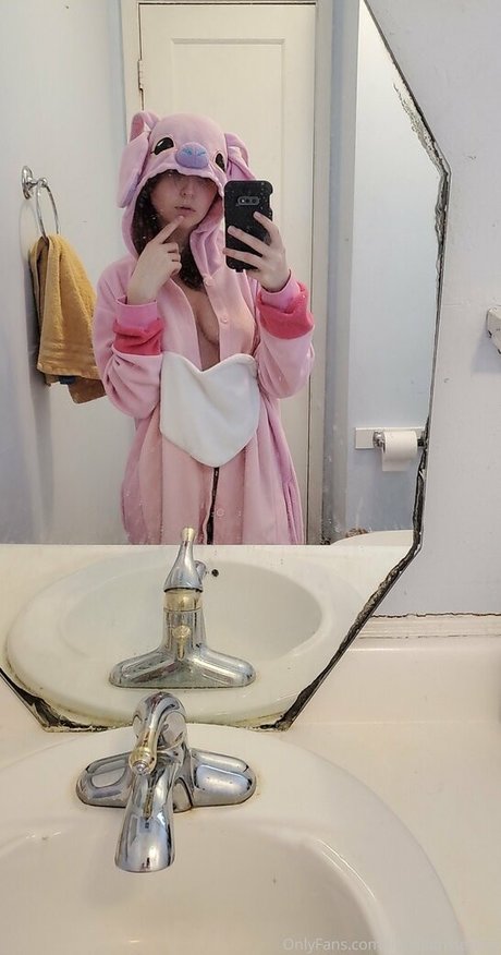 Photo nue de fuite OnlyFans de Lilithsterling