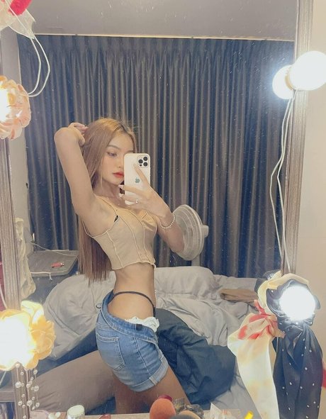 Photo nue de fuite OnlyFans de Mayleenthai