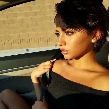 Isabela Merced
