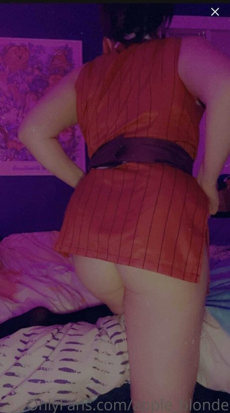 Photo nue de fuite OnlyFans de Appleblonde
