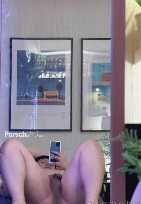 Photo nue de fuite OnlyFans de Porschpchral