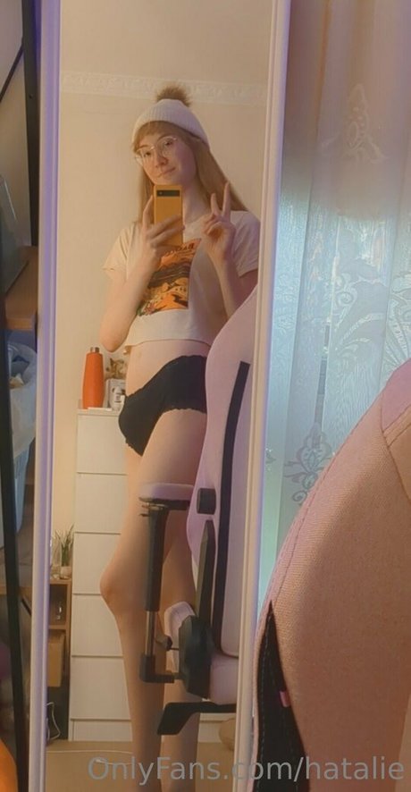 Photo nue de fuite OnlyFans de Hatalie