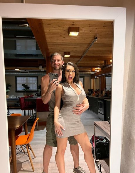 Photo nue de fuite OnlyFans de Tradeofalljaks
