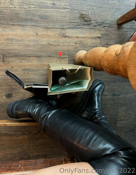 Photo nue de fuite OnlyFans de Dsb2022