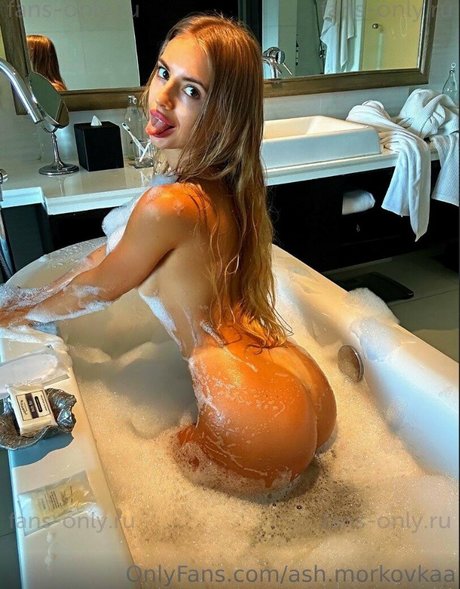 Photo nue de fuite OnlyFans de Ash Morkovka