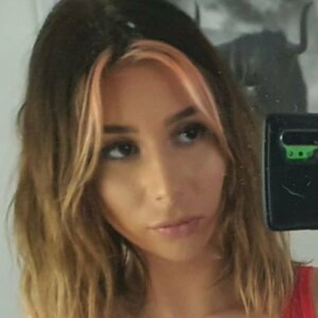 Photo nue de fuite OnlyFans de Renee Savy